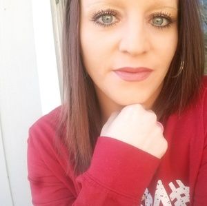 Meet your Posher, Brandi